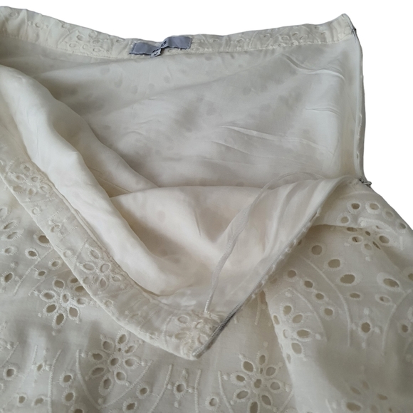 Mia Broderie Anglaise Lined Skirt - Picture 3 of 11